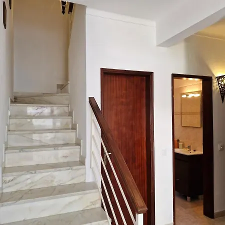 Casa Isabella - Moradia Com 3 Quartos * Lagos